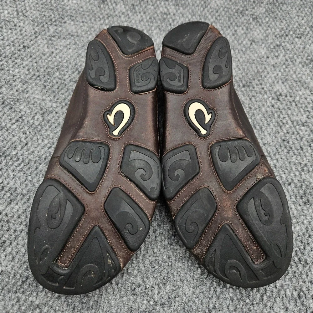 OluKai (Men's 9.5) Brown Moloa Leather Slip On Loafers Casual Shoes Moccasin